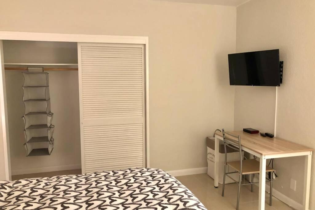 Spacious 1Br On The Beach, The Tides, Hollywood,Fl Esterno foto